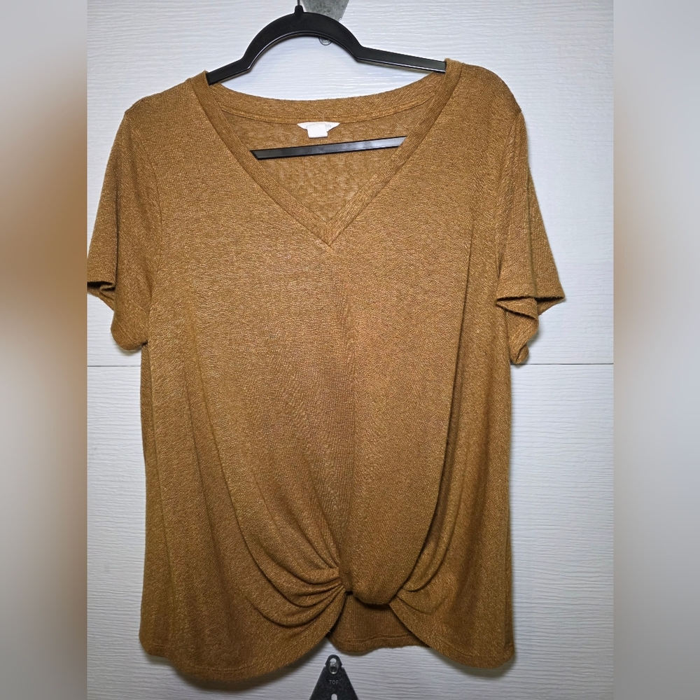 Caslon V-Neck Twist Tee - Tan